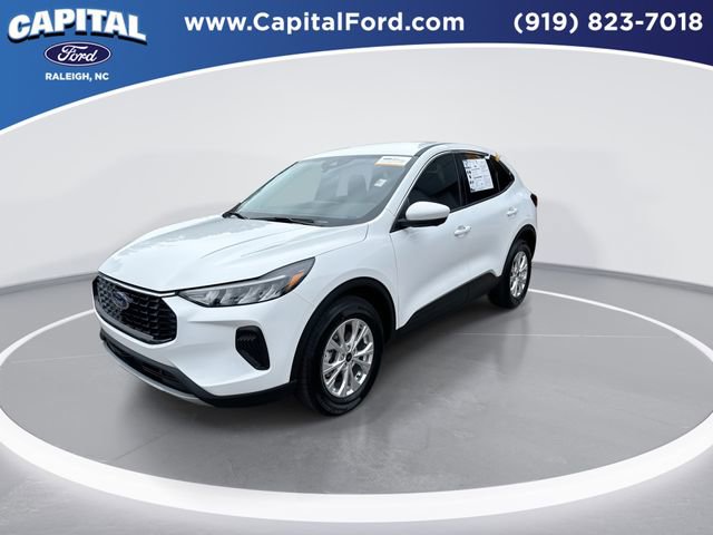 Certified 2023 Ford Escape Active w/ Tech Pack #2 image 4