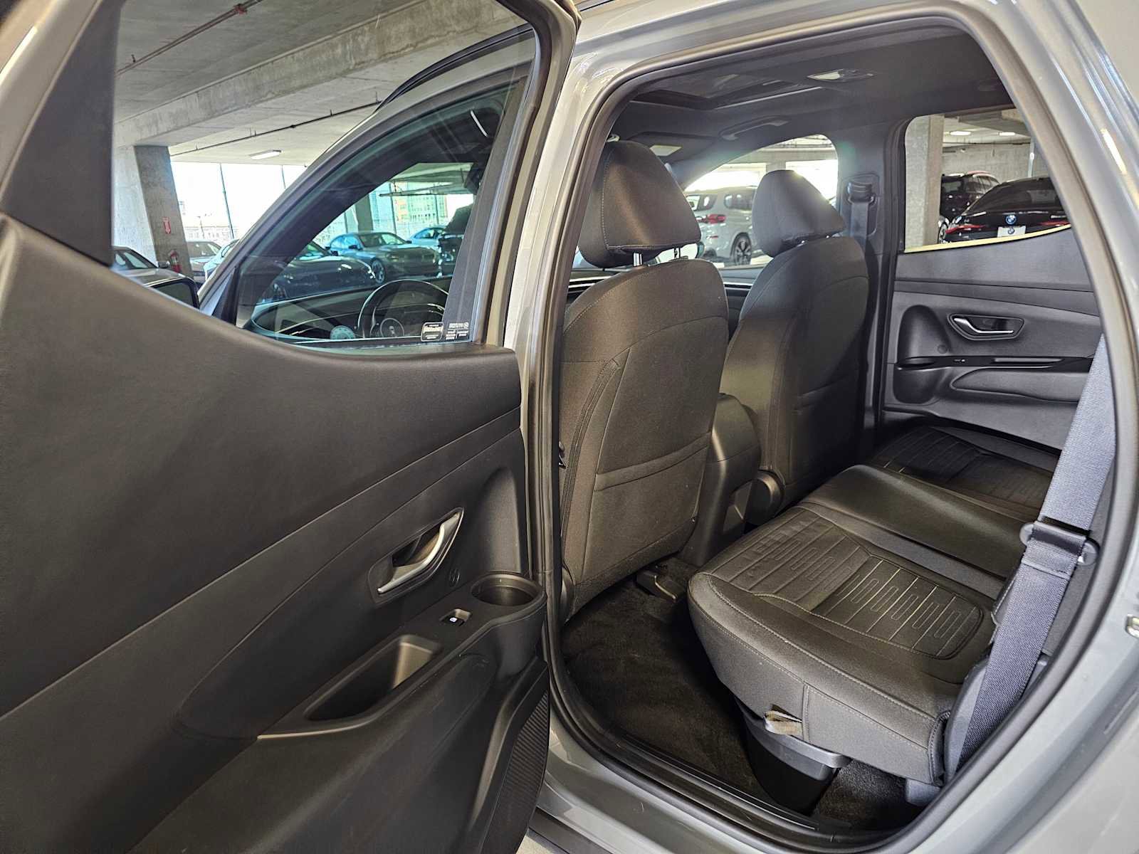 Used 2022 Hyundai Santa Cruz SEL Premium image 31