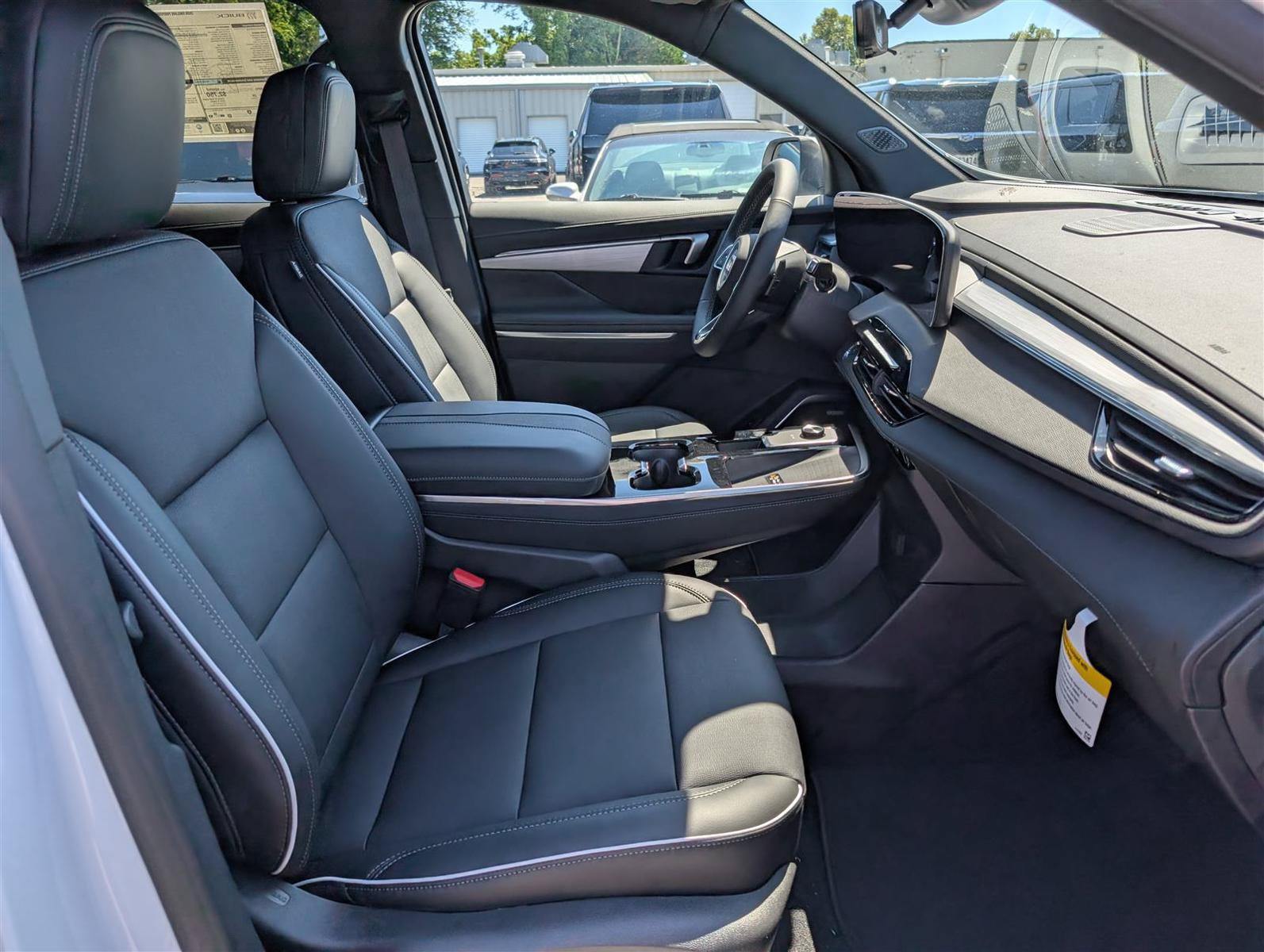 New 2026 Buick Enclave Preferred w/ Power Package FWD image 7