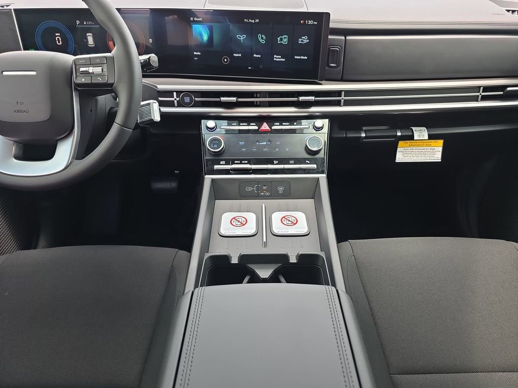 New 2026 Hyundai Santa Fe SE image 5