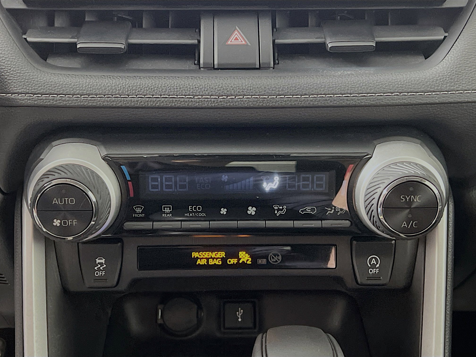 Used 2021 Toyota RAV4 XLE image 26