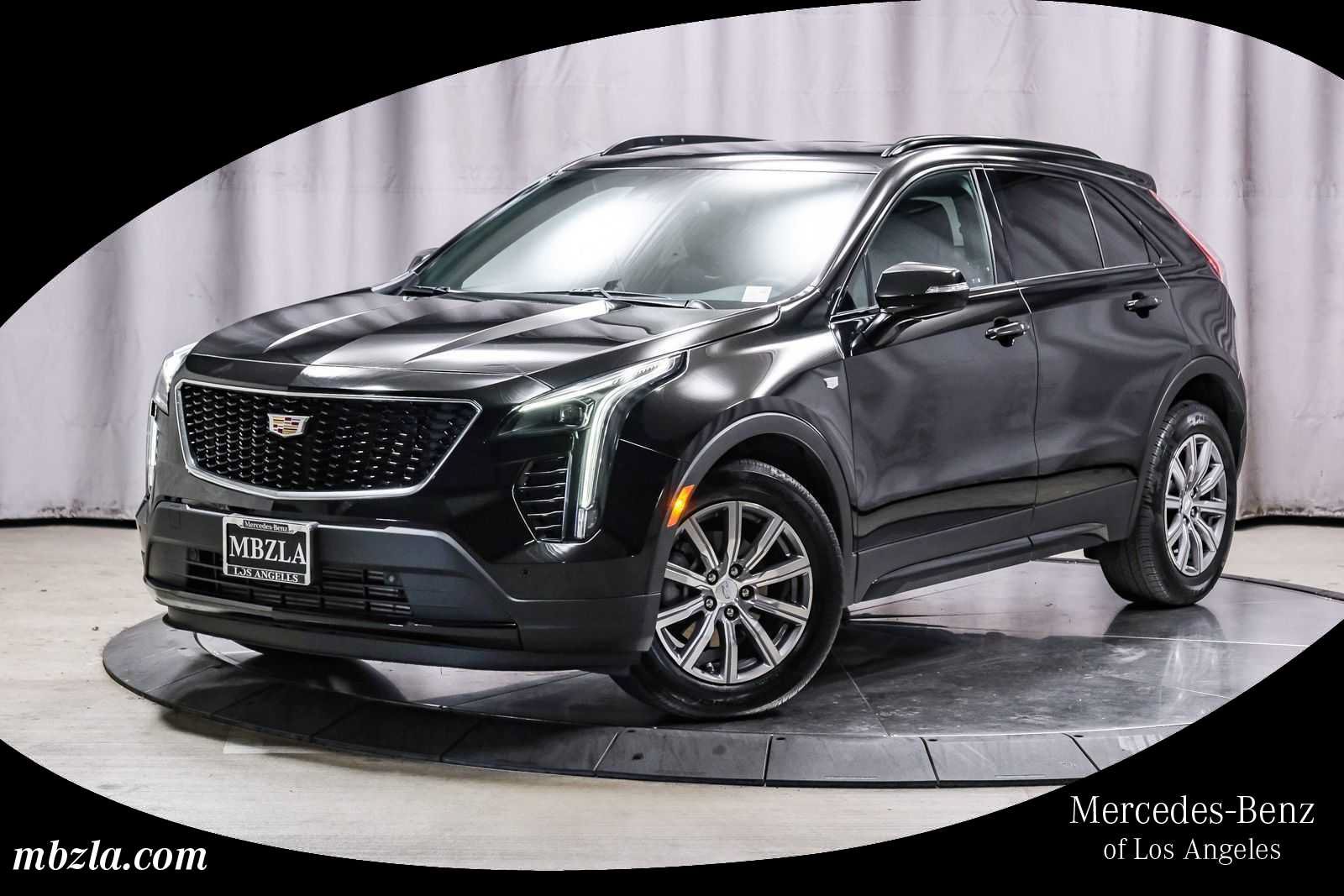 Used 2023 Cadillac XT4 Sport FWD image 1