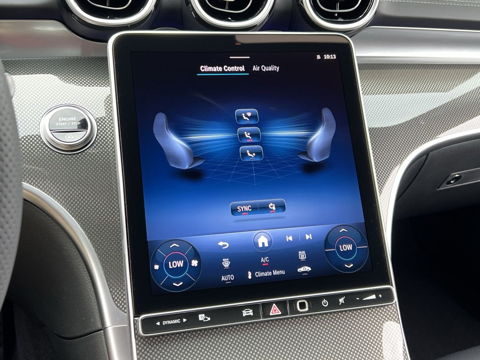 New 2025 Mercedes-Benz C 300 4MATIC Sedan image 19