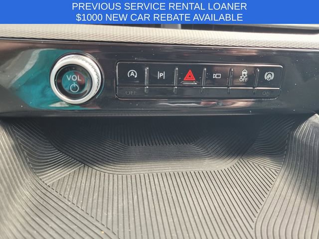 Used 2026 Ford Explorer Active RWD image 23