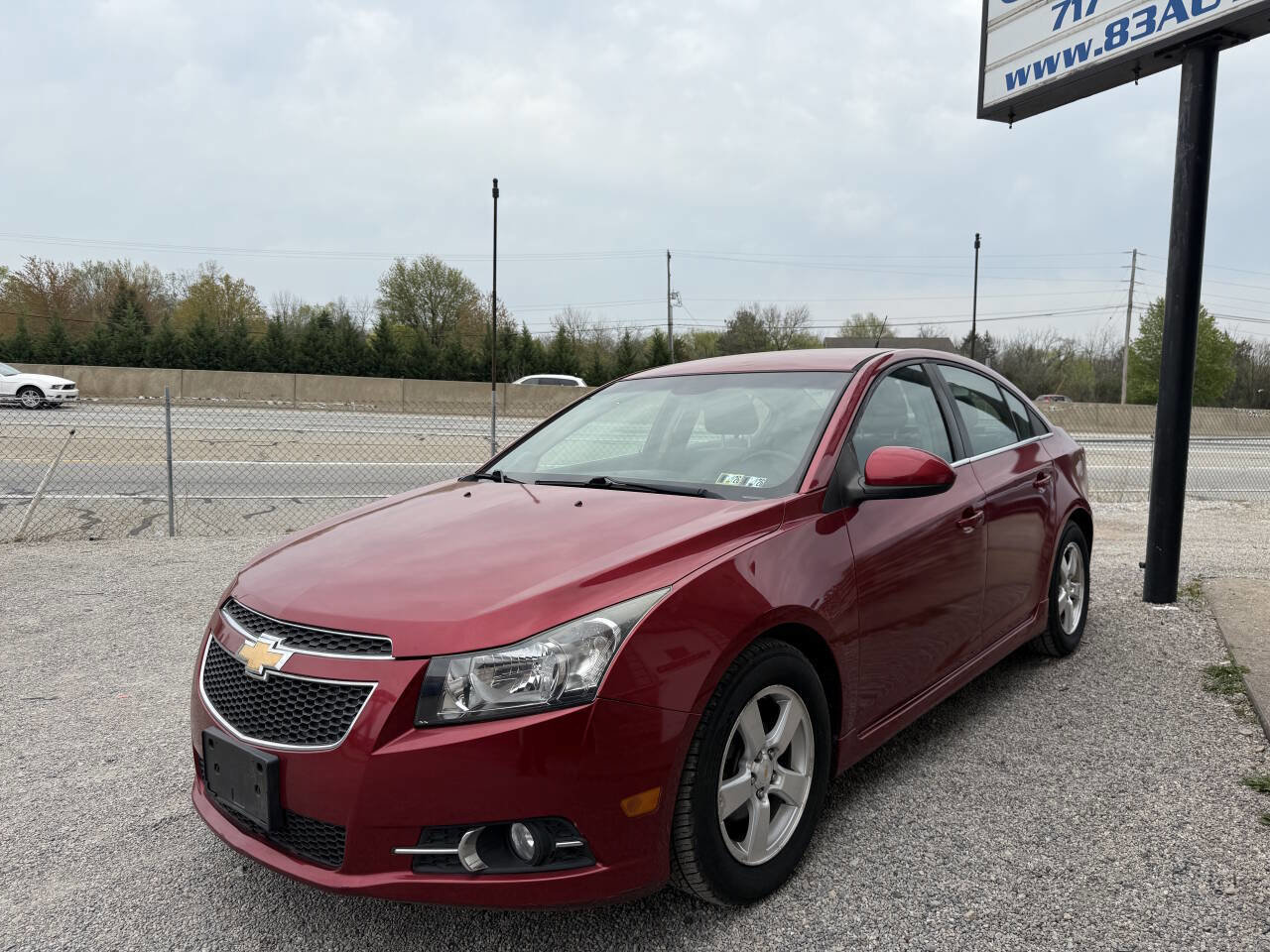 Used 2011 Chevrolet Cruze LT w/ RS Package image 3