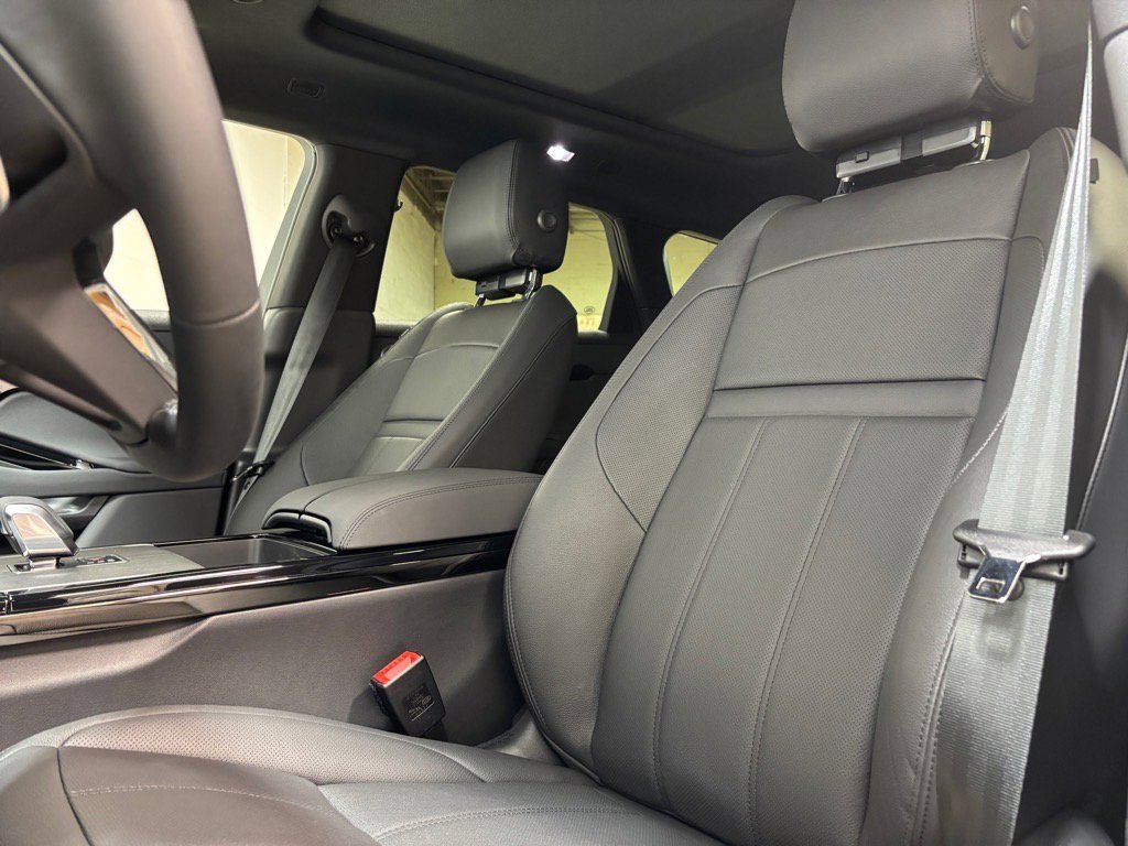 New 2026 Land Rover Range Rover Evoque S image 22