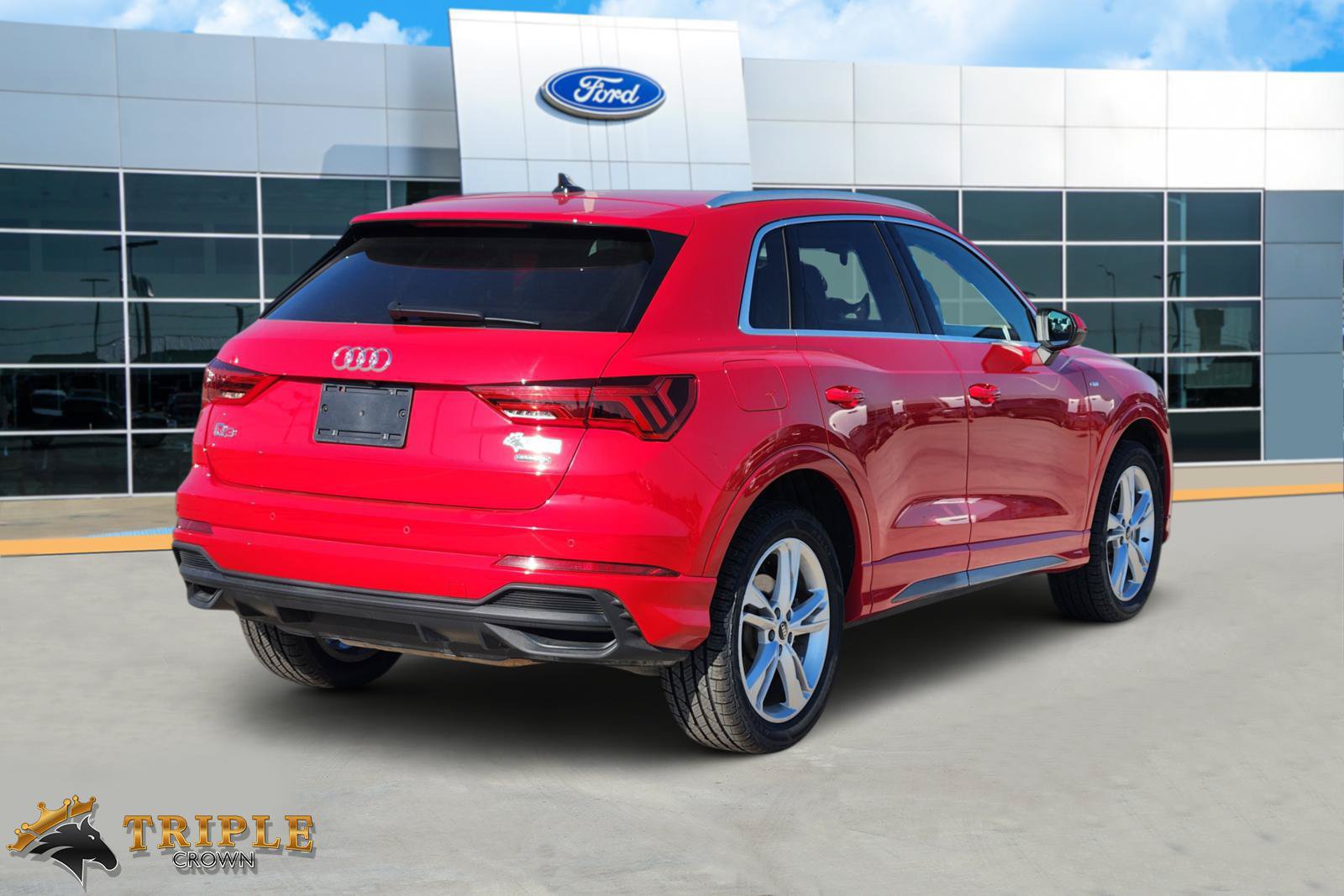 Used 2023 Audi Q3 2.0T Premium Plus w/ Premium Plus Package AWD/4WD image 5