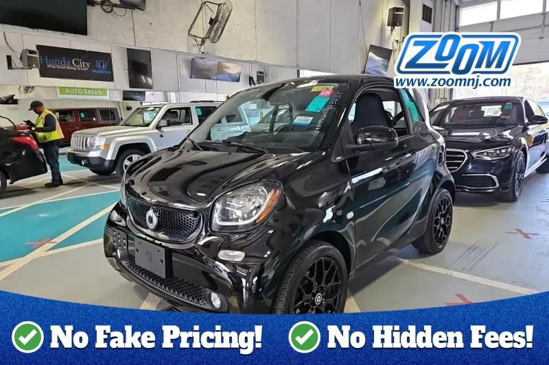 Used 2017 smart fortwo Prime image 1