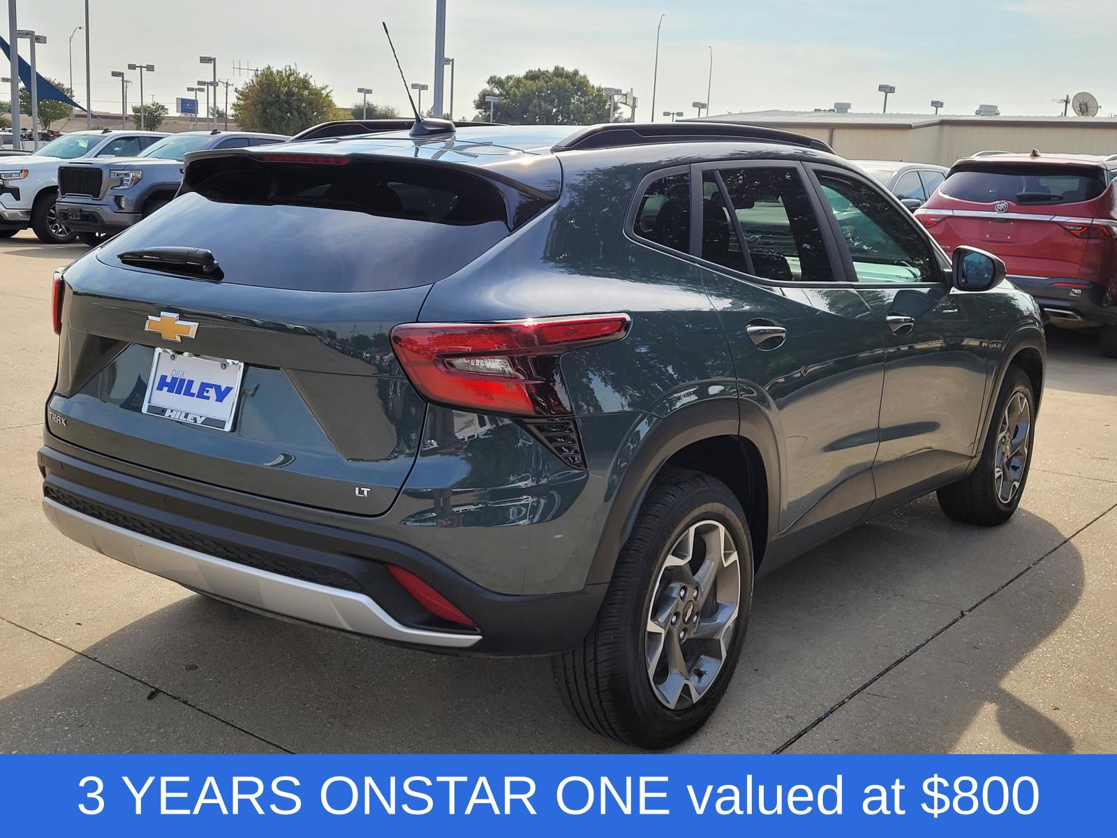 Used 2026 Chevrolet Trax LT w/ Driver Confidence Package FWD image 3