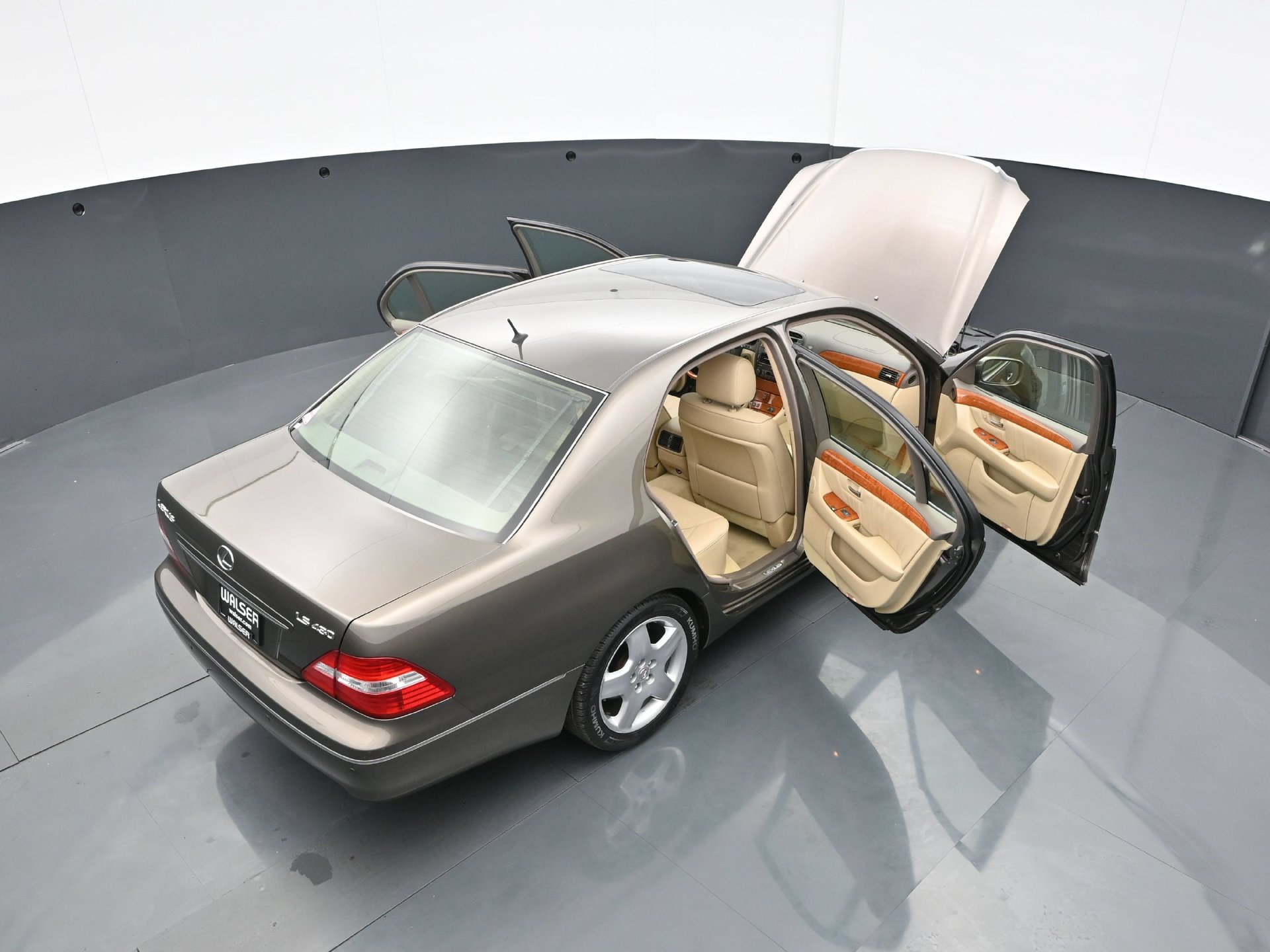 Used 2005 Lexus LS 430 RWD image 44