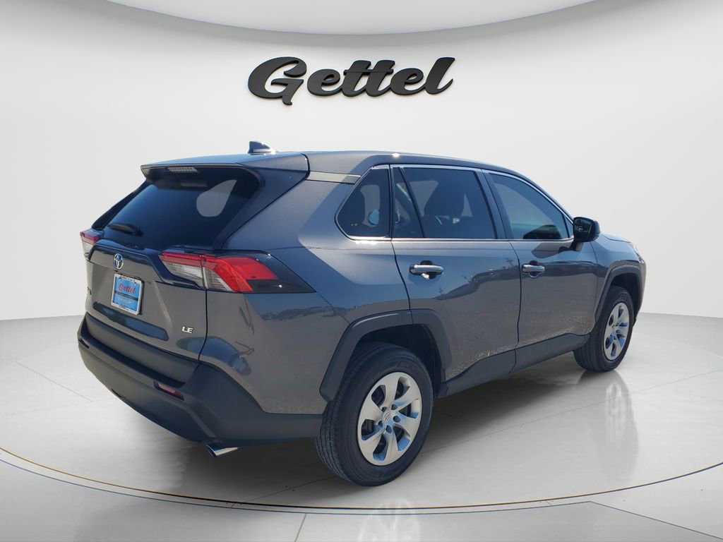 Certified 2023 Toyota RAV4 LE FWD image 5