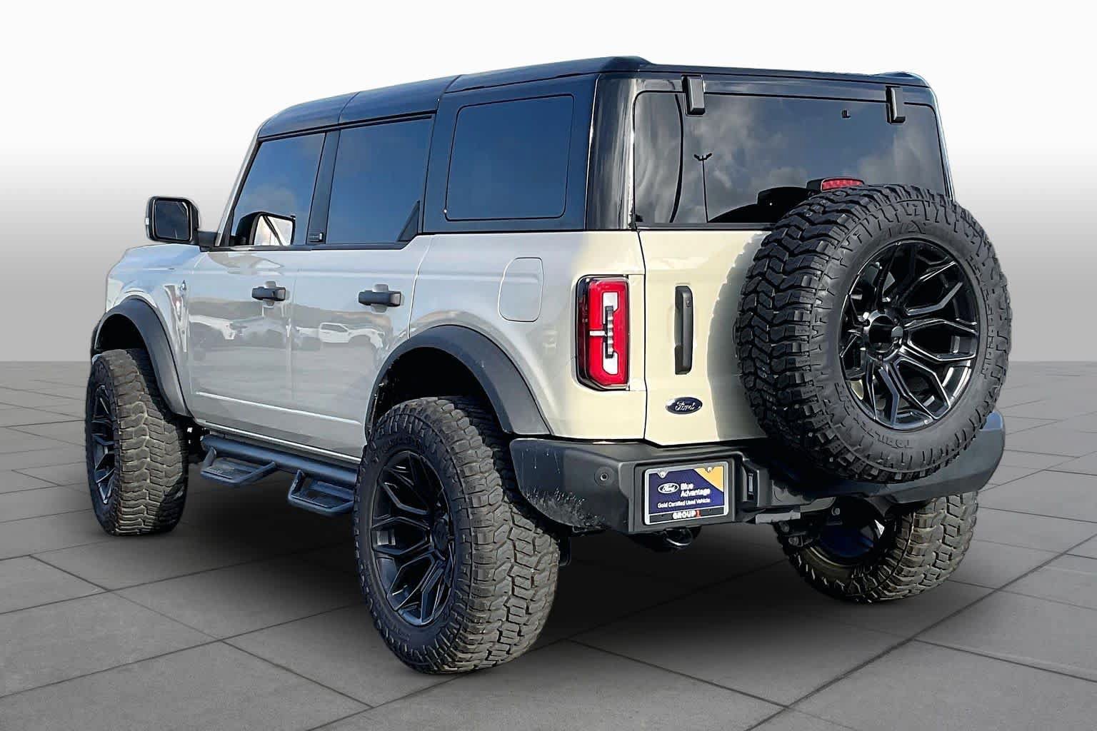 Certified 2025 Ford Bronco Outer Banks AWD/4WD image 12