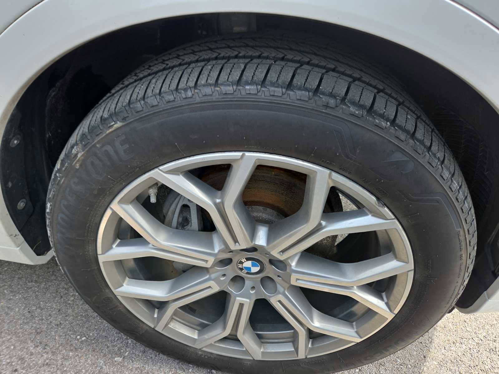 Used 2020 BMW X7 xDrive40i w/ Premium Package image 2