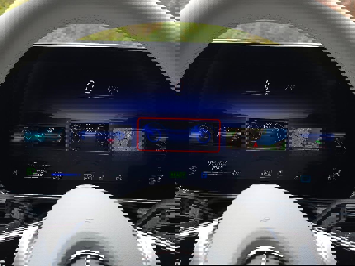 Used 2023 Mercedes-Benz EQE 350+ Sedan image 33