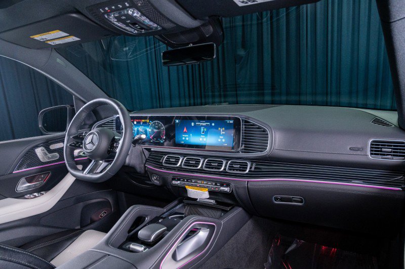 New 2026 Mercedes-Benz GLE 580 4MATIC image 4