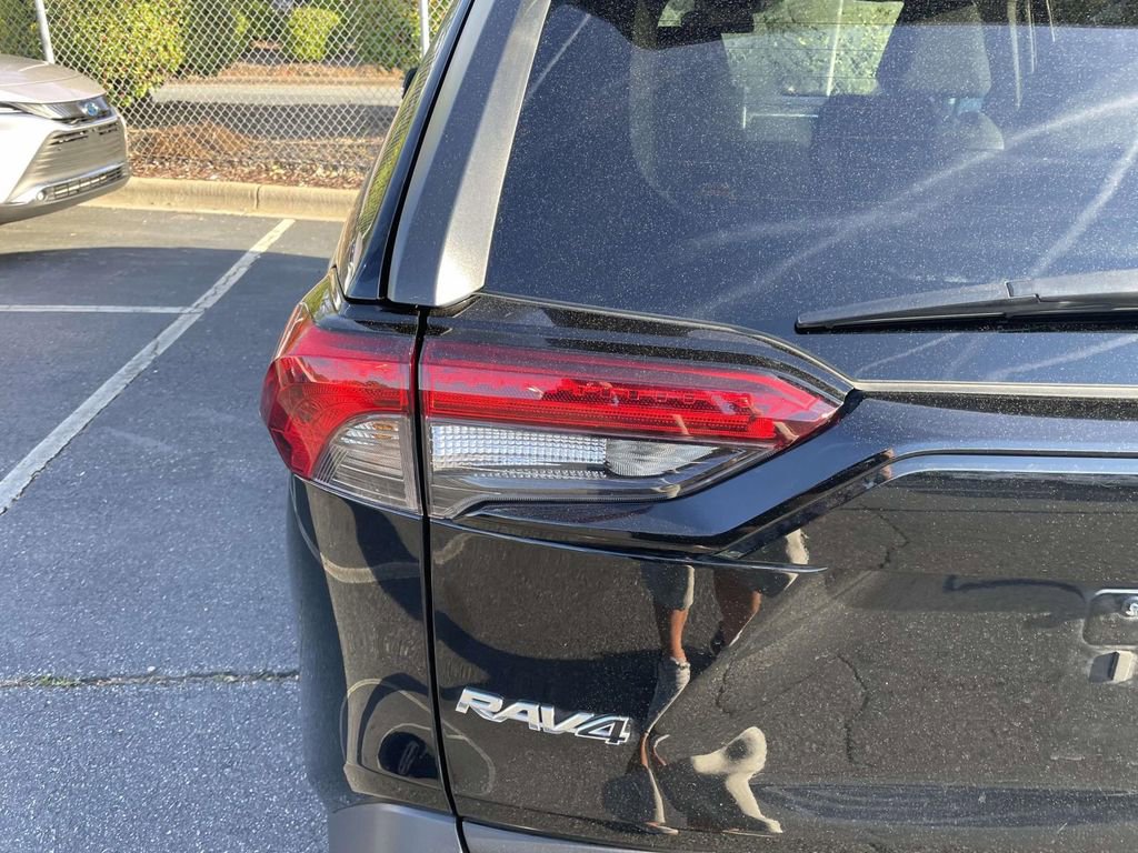 Used 2024 Toyota RAV4 XLE image 19