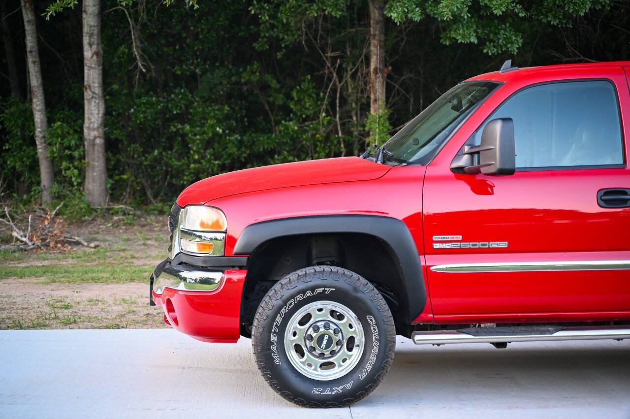Used 2006 GMC Sierra 2500 SLT w/ Heavy-Duty Power Package AWD/4WD image 11