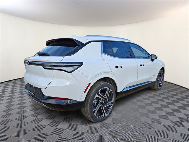 New 2026 Chevrolet Equinox EV LT image 4