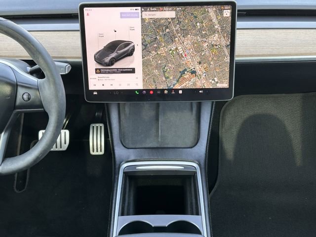 Used 2023 Tesla Model Y Performance image 14