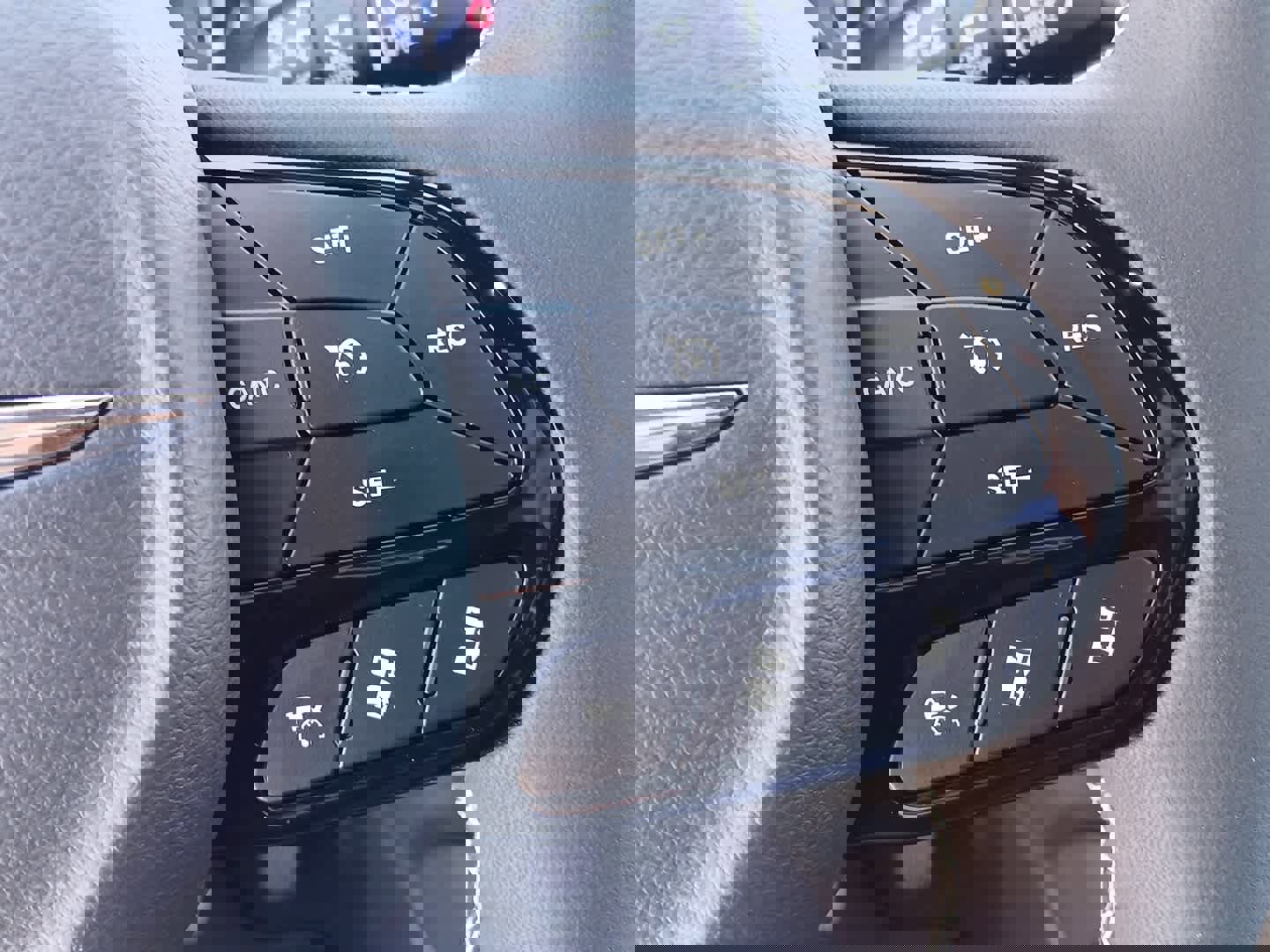 New 2026 Chrysler Pacifica Limited w/ S Appearance Package image 27