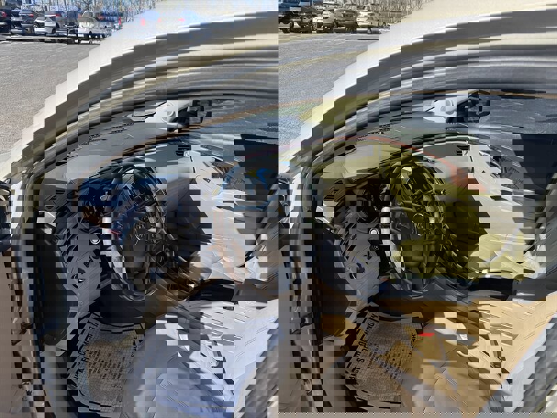 Used 2012 Buick LaCrosse Premium w/ Driver Confidence Package image 9