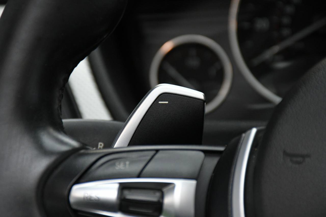 Used 2014 BMW 435i Convertible image 24