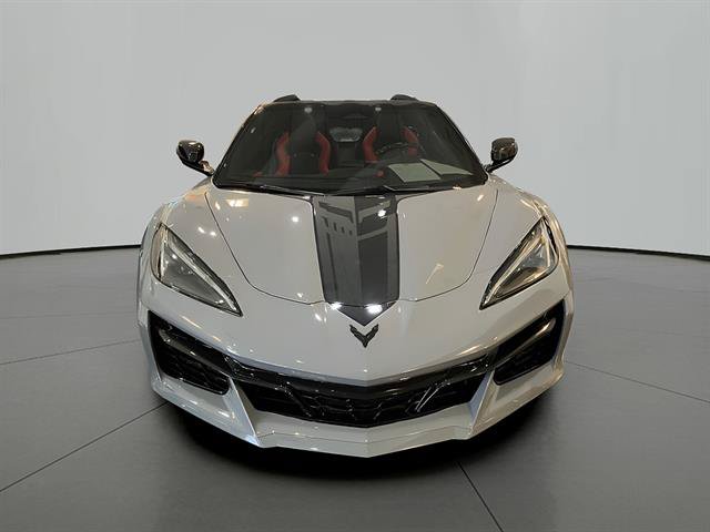 Used 2024 Chevrolet Corvette Z06 RWD image 11