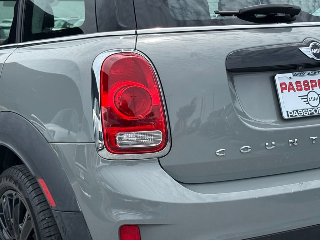 Used 2018 MINI Cooper Countryman FWD image 8