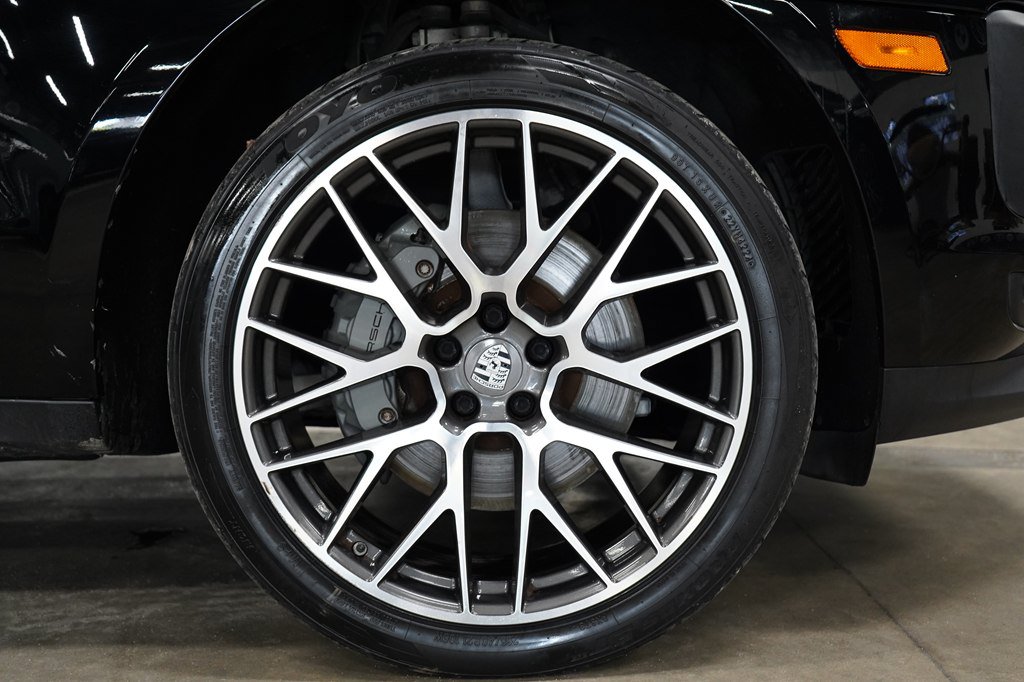 Used 2020 Porsche Macan S AWD/4WD image 34