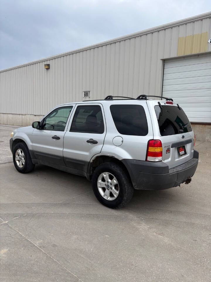 Used 2007 Ford Escape XLT AWD/4WD image 6