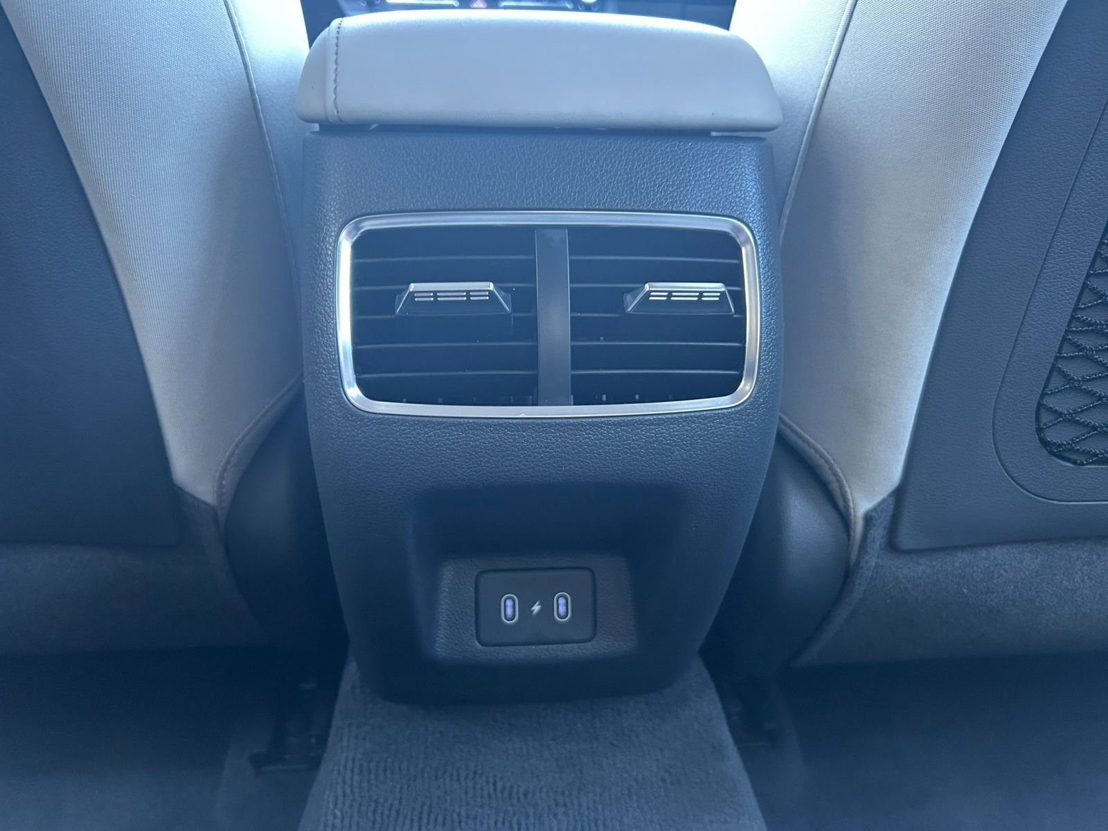 Used 2025 Hyundai Sonata SEL FWD image 23