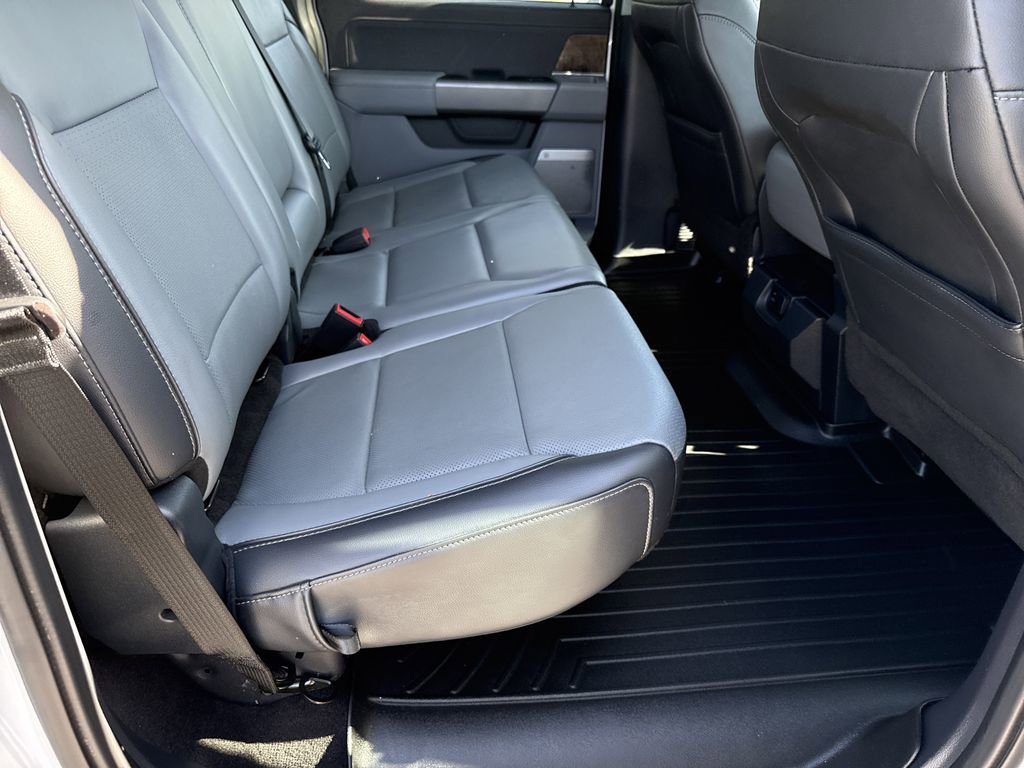 Used 2021 Ford F150 Lariat w/ Equipment Group 501A Mid AWD/4WD image 15