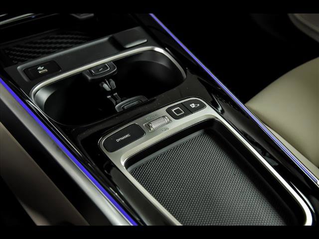 New 2025 Mercedes-Benz GLB 250 4MATIC image 21