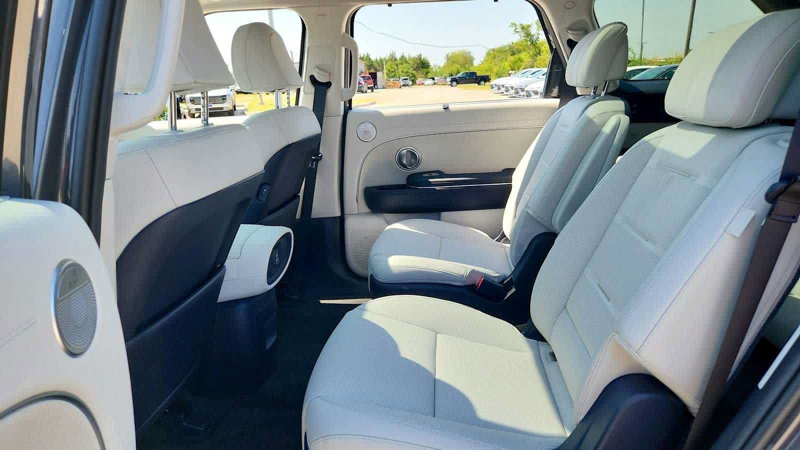 New 2026 Hyundai Palisade Calligraphy FWD image 26