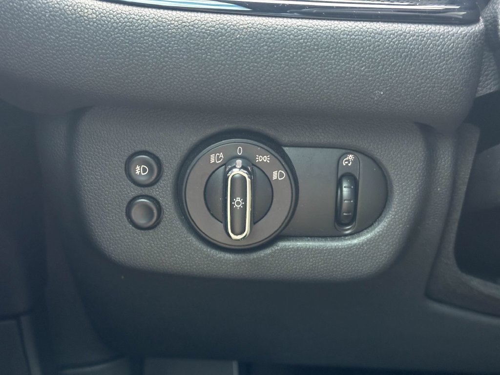 Used 2018 MINI Cooper Clubman S FWD image 36