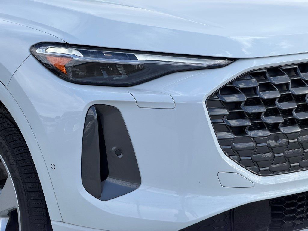 New 2025 Audi Q5 2.0T Premium Plus image 3