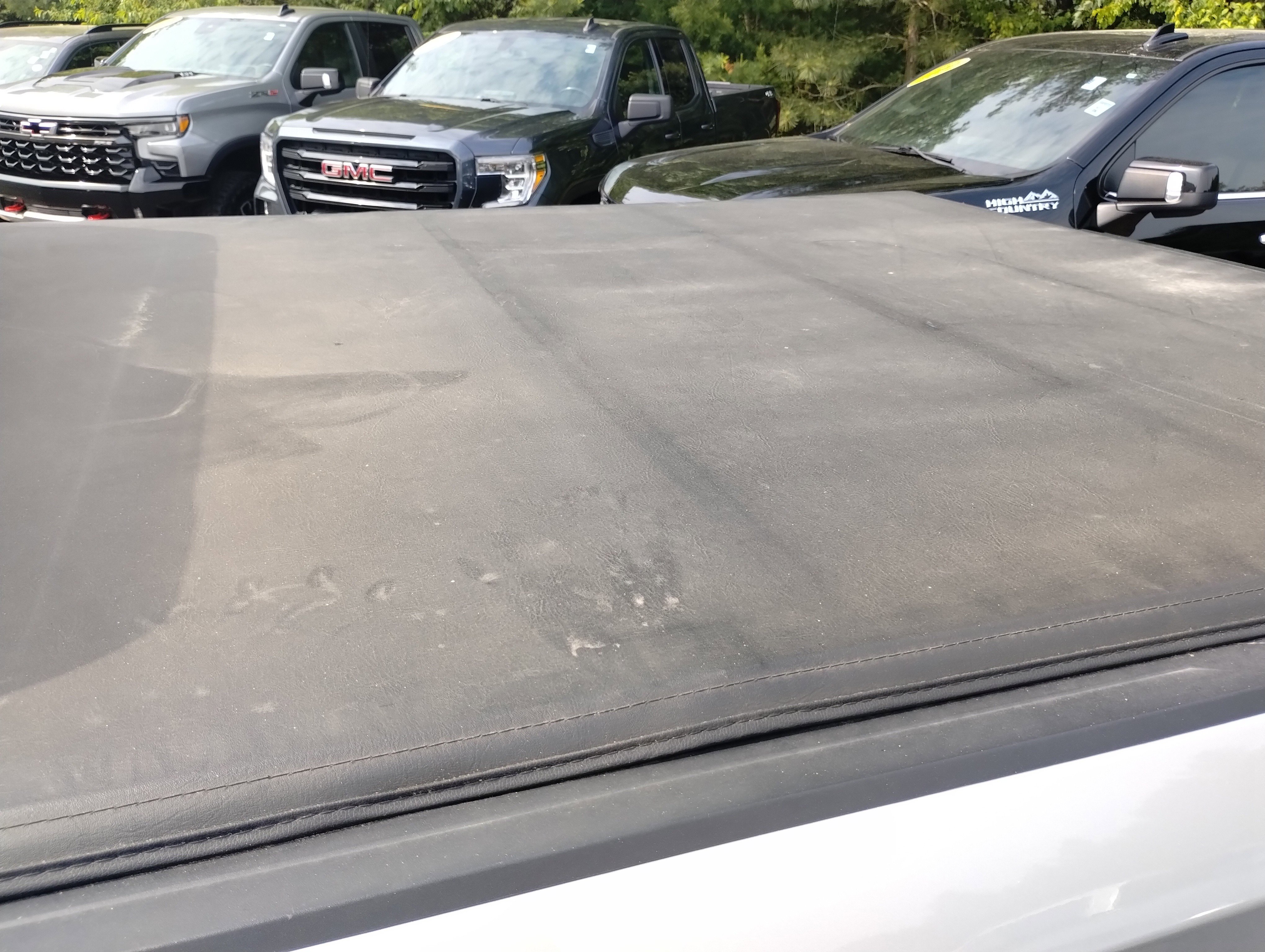 Used 2022 Chevrolet Silverado 1500 LT Trail Boss image 20