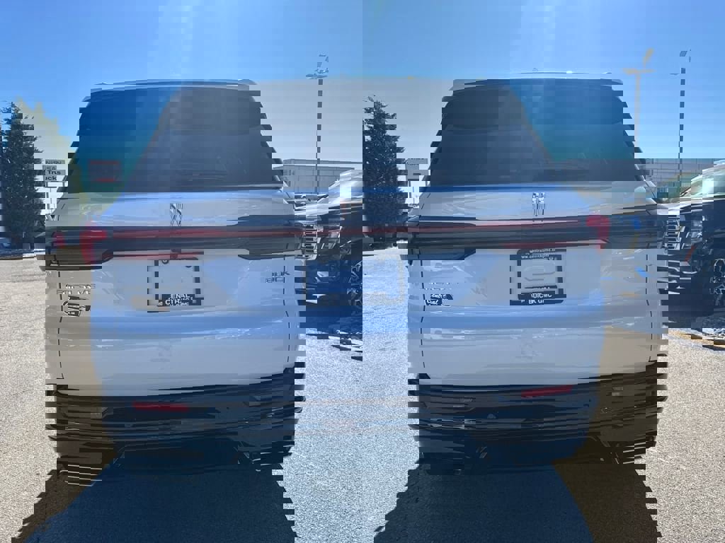 New 2026 Buick Enclave Sport Touring w/ Power Package image 4