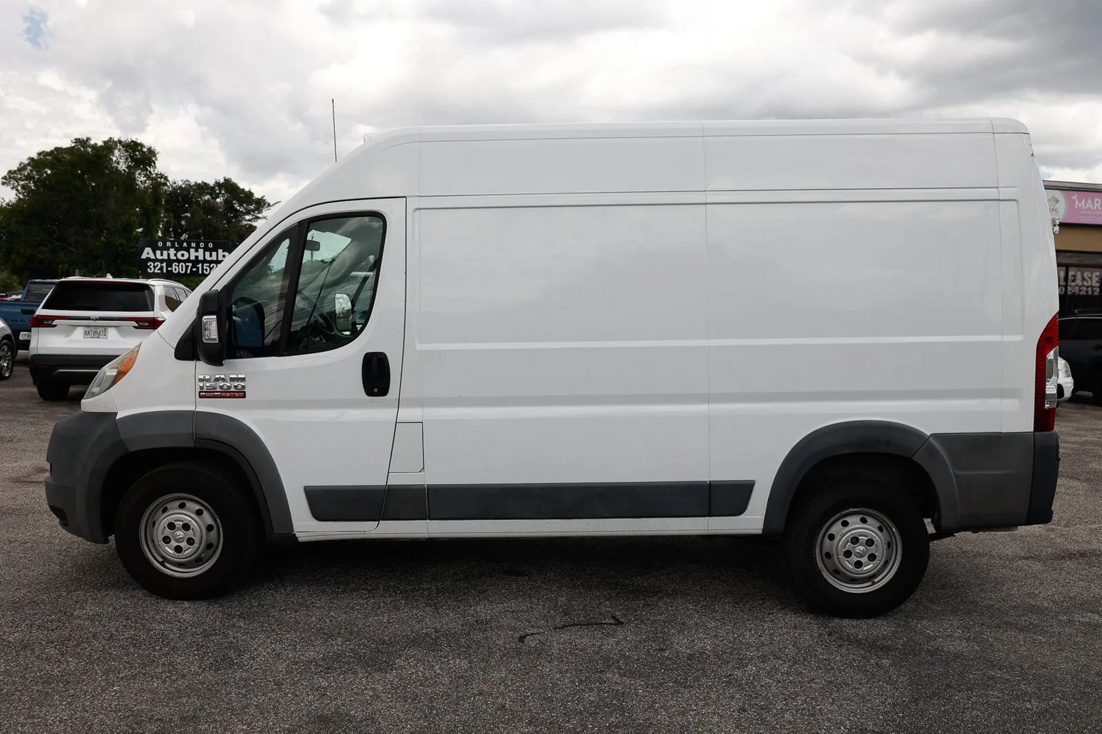 Used 2018 RAM ProMaster 1500 FWD image 2