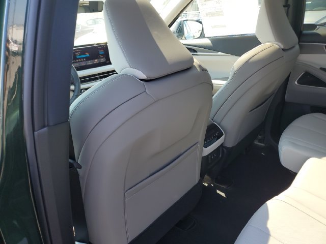 New 2027 INFINITI QX60 Luxe w/ Cargo Package AWD/4WD image 16