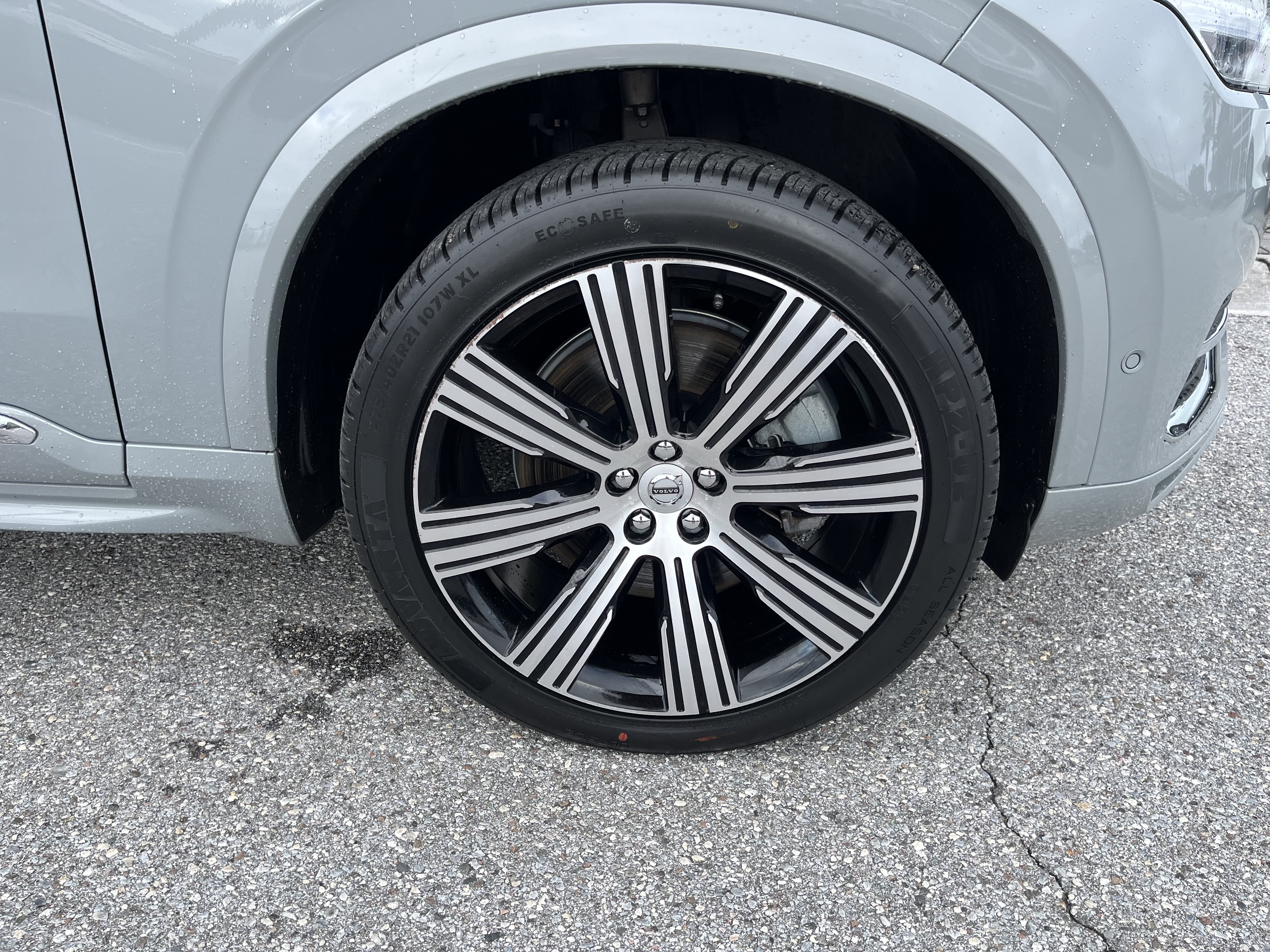 Used 2024 Volvo XC90 T8 Plus w/ Protection Package Premier AWD/4WD image 13