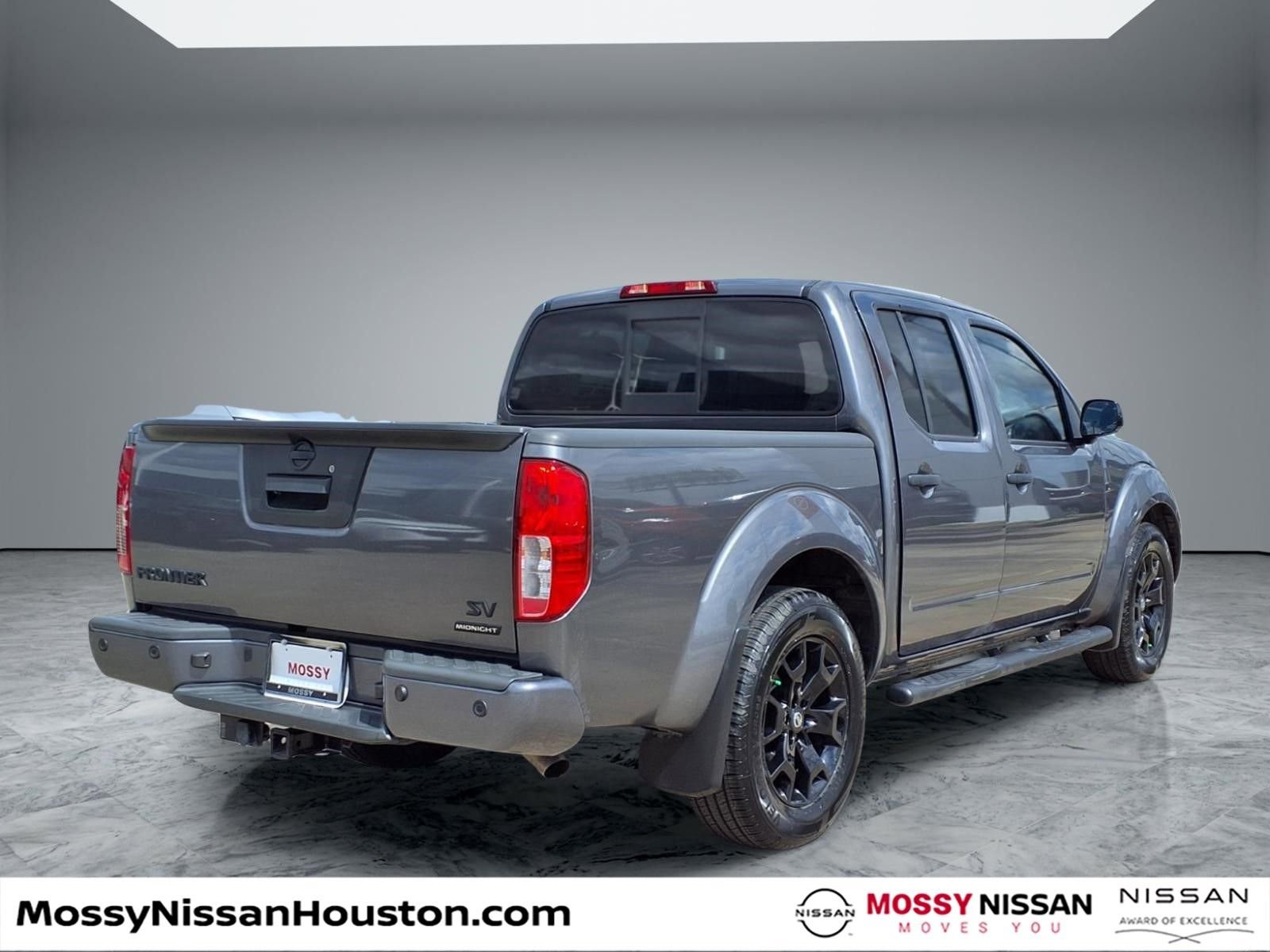Used 2020 Nissan Frontier SV w/ Midnight Edition Floor Mats image 7