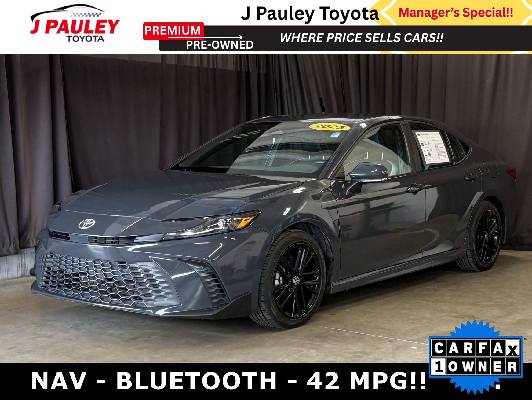Used 2025 Toyota Camry SE FWD image 1