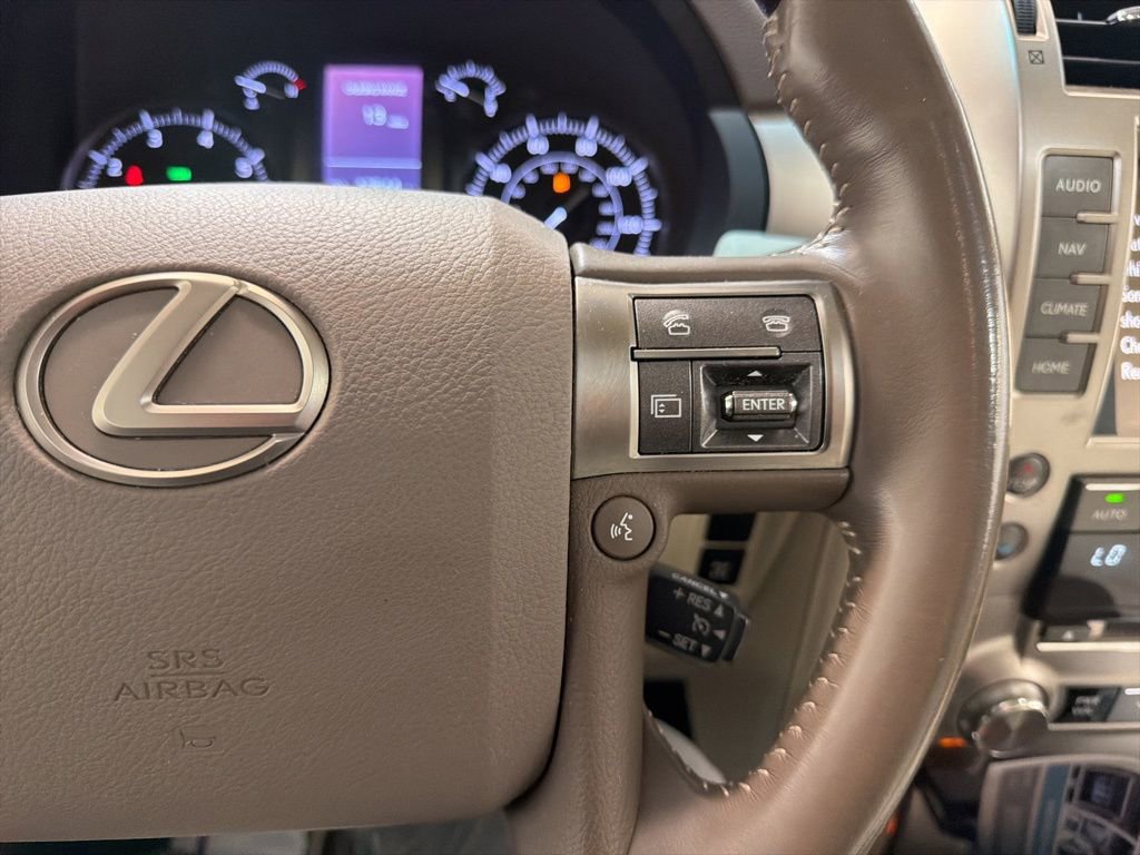 Used 2019 Lexus GX 460 Premium w/ Premium Package AWD/4WD image 29