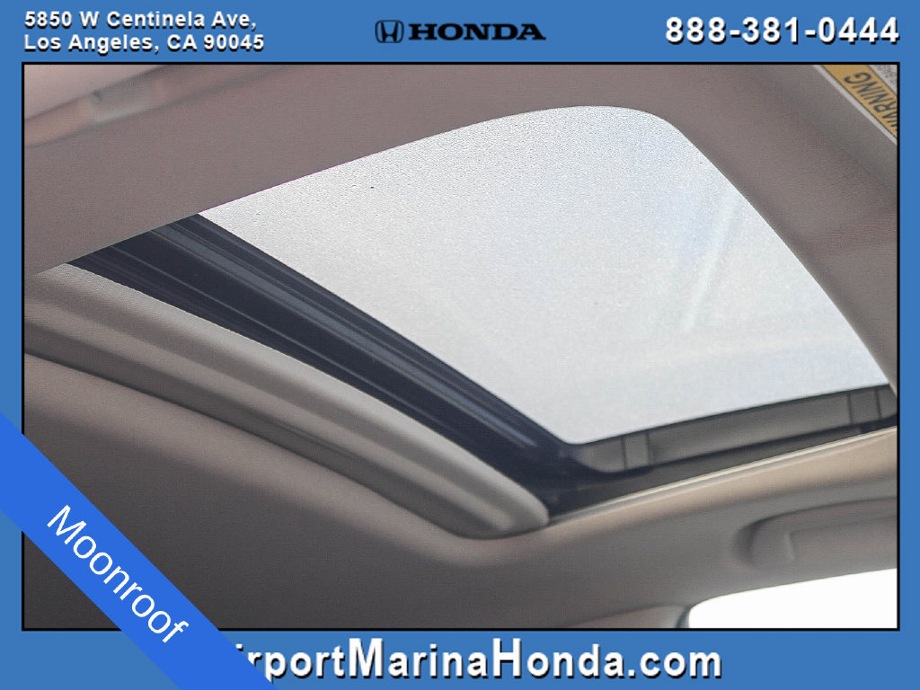 Used 2016 Honda Civic Touring image 6