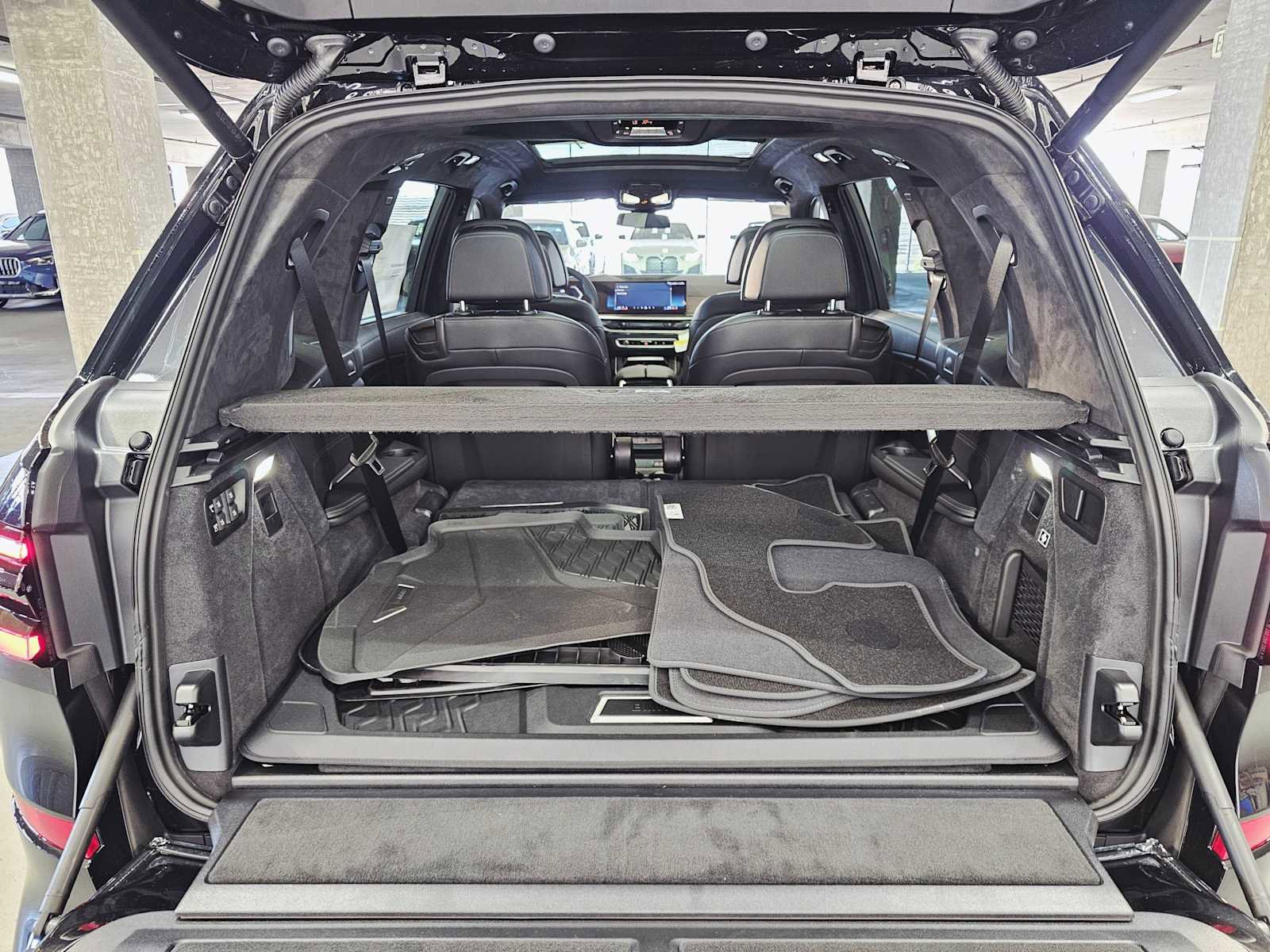 New 2026 BMW X7 xDrive40i w/ M Sport Package image 28
