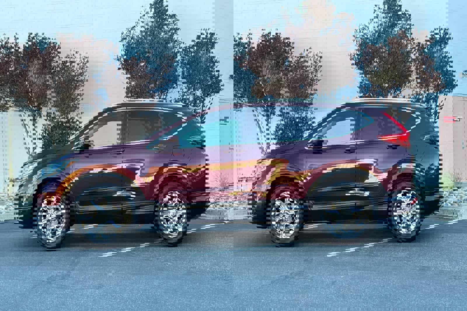 Used 2018 Honda CR-V EX image 9