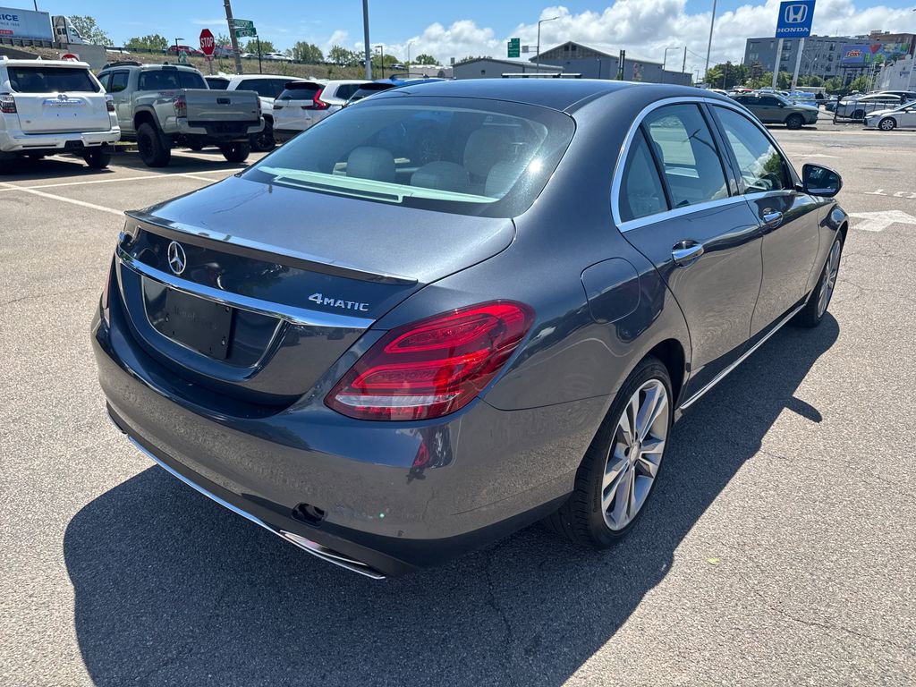 Used 2016 Mercedes-Benz C 300 4MATIC Sedan image 8