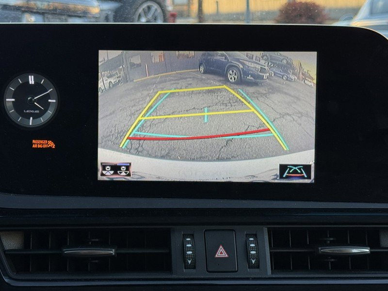 Used 2022 Lexus ES 350 w/ Premium Package image 23