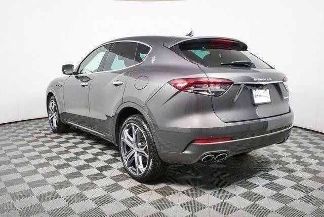 Certified 2023 Maserati Levante GT AWD/4WD image 32